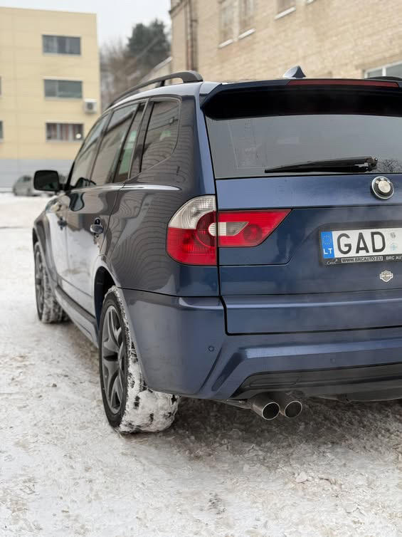 BMW X3 E83 Crossover
