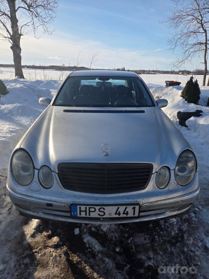 Mercedes-Benz E-Class W211 Sedan