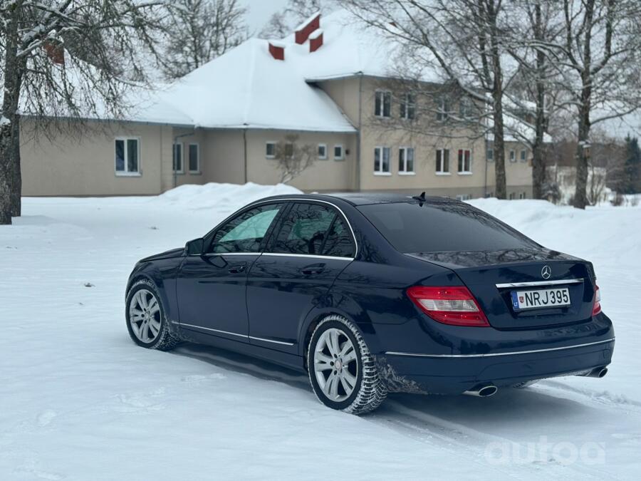 Mercedes-Benz C-Class W204/S204 Sedan
