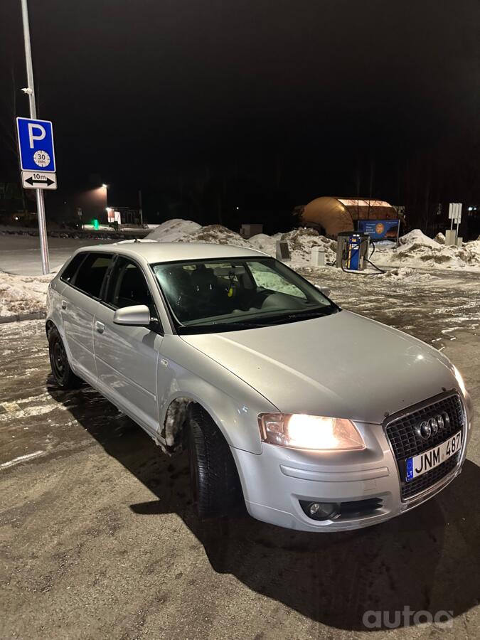 Audi A3 8P Hatchback 3-doors