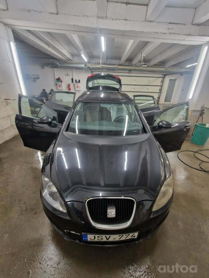SEAT Leon 2 generation [restyling] Hatchback 5-doors