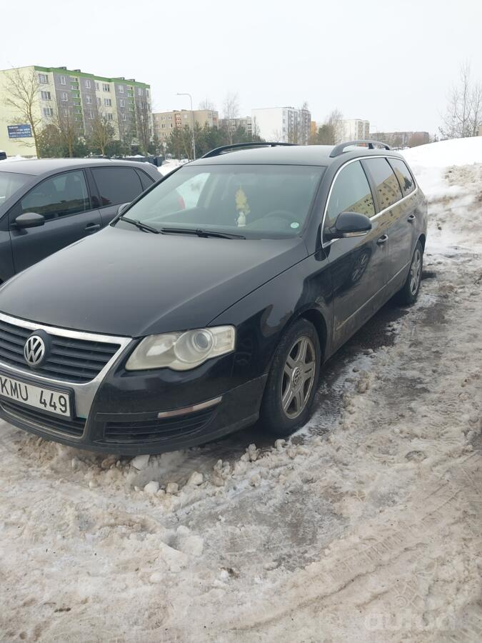 Volkswagen Passat B6 wagon 5-doors
