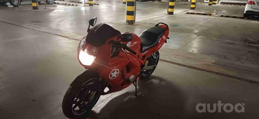 Honda CBR