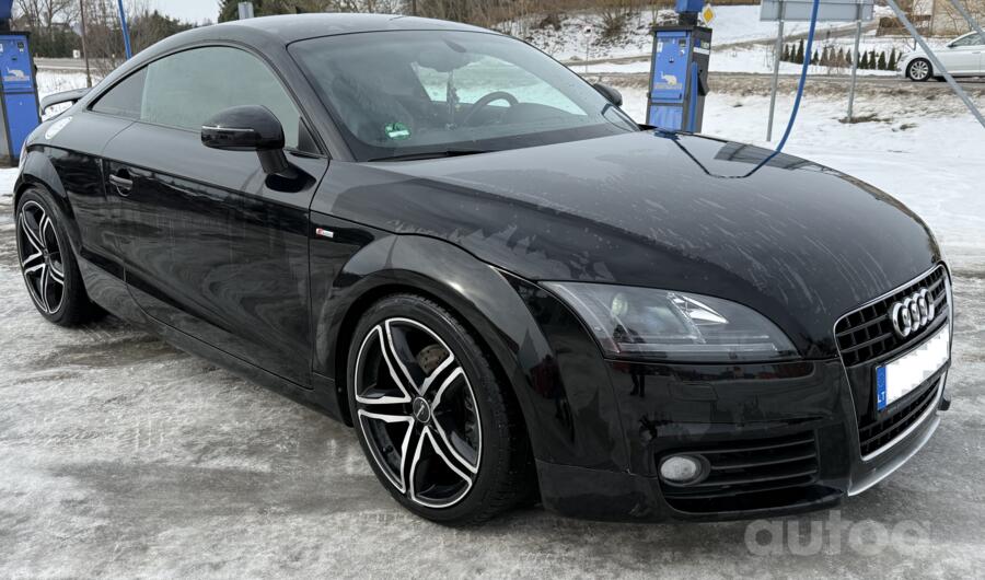 Audi TT 8J Coupe