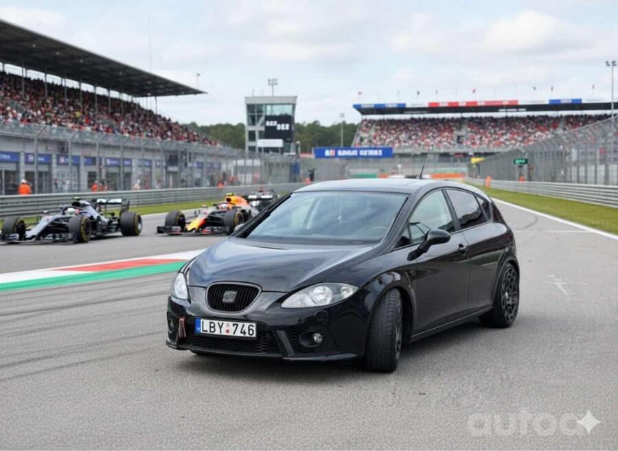 SEAT Leon 2 generation Hatchback 5-doors
