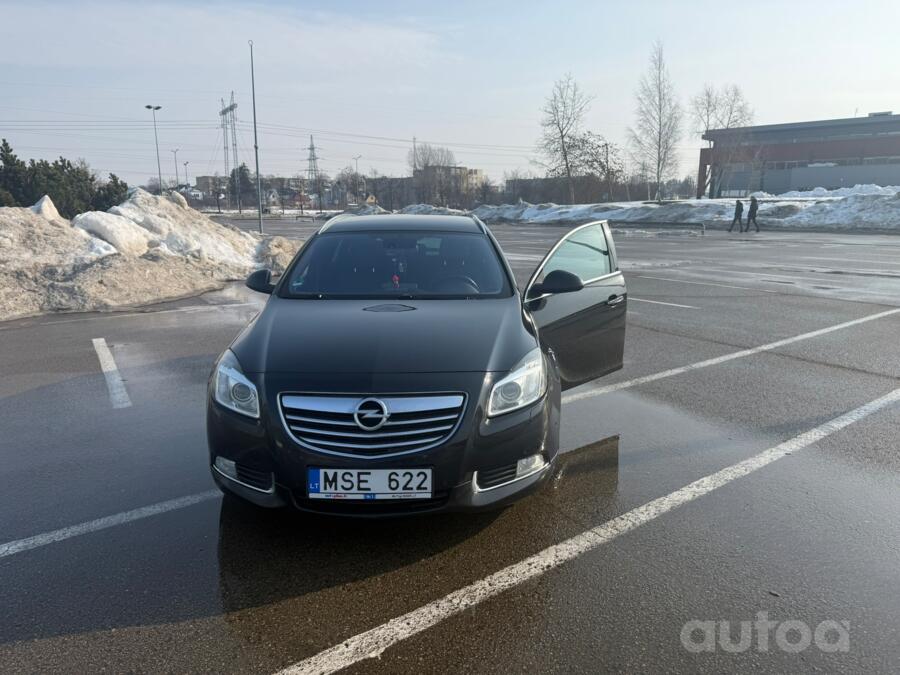 Opel Insignia A [restyling] Sports Tourer wagon 5-doors