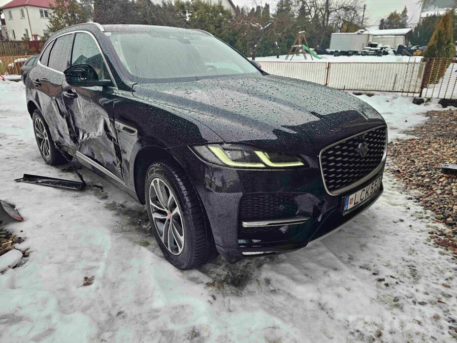 Jaguar F-Pace