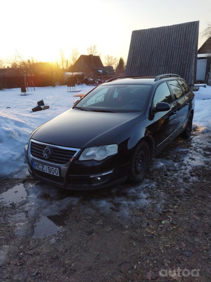 Volkswagen Passat B6 wagon 5-doors