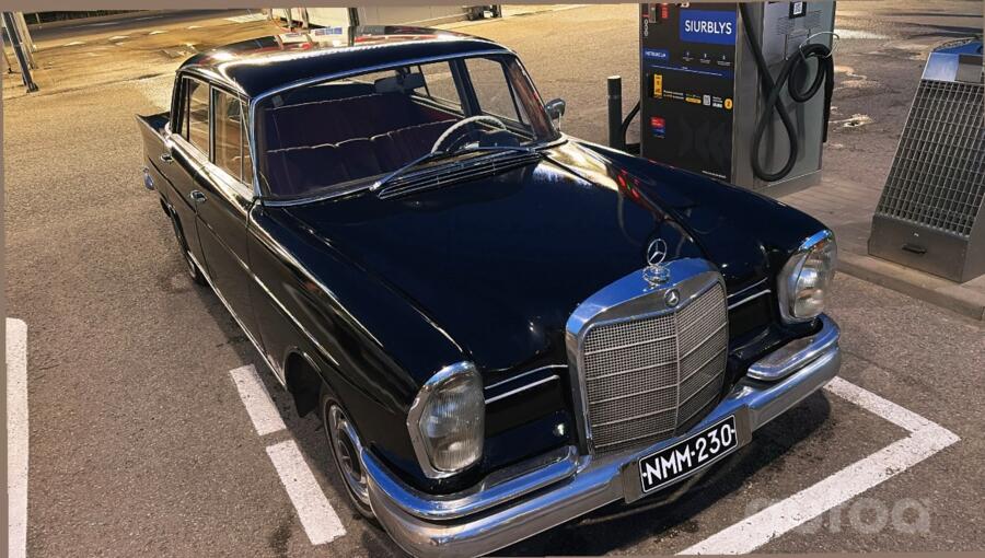 Mercedes-Benz W111 1 generation