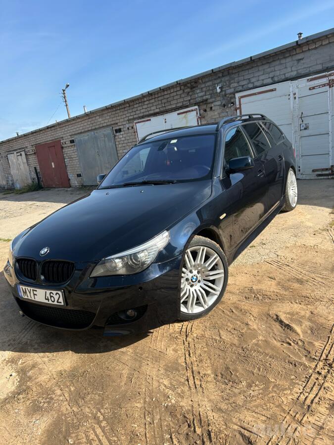 BMW 5 Series E60/E61 Touring wagon