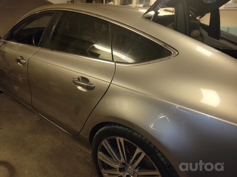 Audi A7 4G Sportback liftback