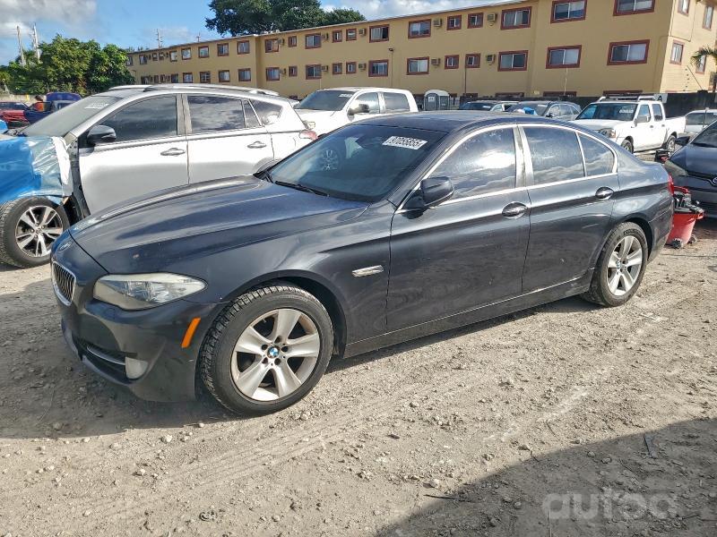 BMW 5 Series F07/F10/F11 Sedan
