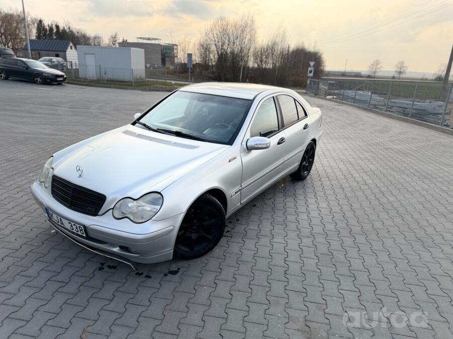 Mercedes-Benz C-Class W203/S203/CL203 Sedan 4-doors