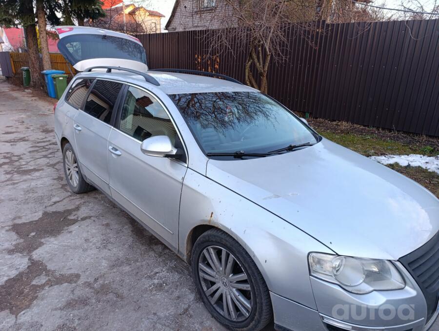 Volkswagen Passat B6 wagon 5-doors