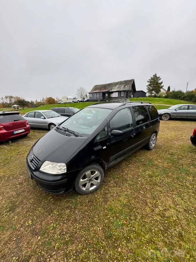 Volkswagen Sharan 1 generation [2th restyling] Minivan