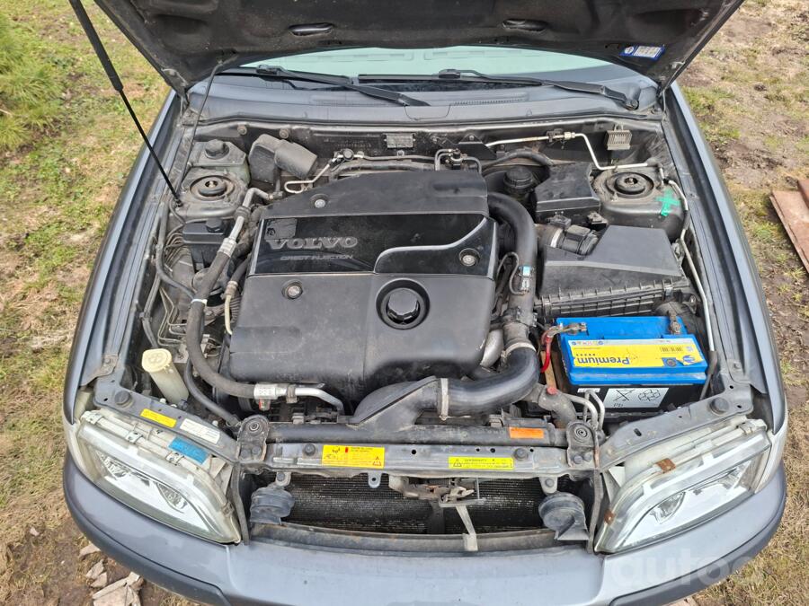 Volvo V40 1 generation [2th restyling] wagon
