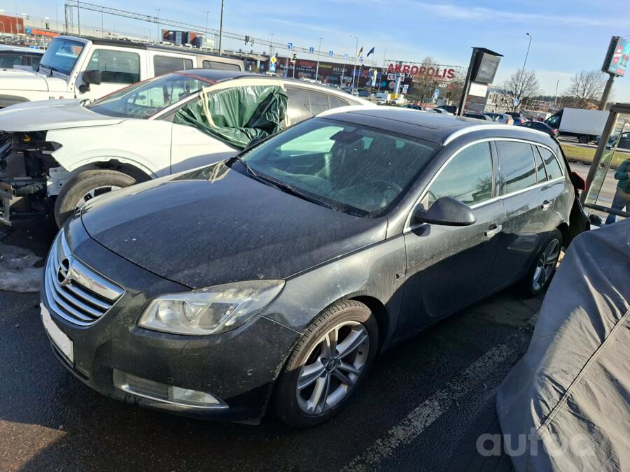 Opel Insignia A Sports Tourer wagon 5-doors