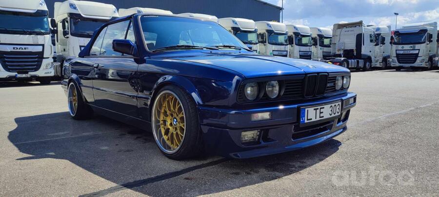 BMW 3 Series E30 Cabriolet