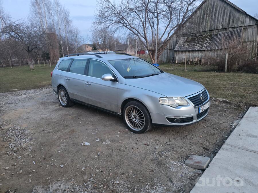 Volkswagen Passat B6 wagon 5-doors