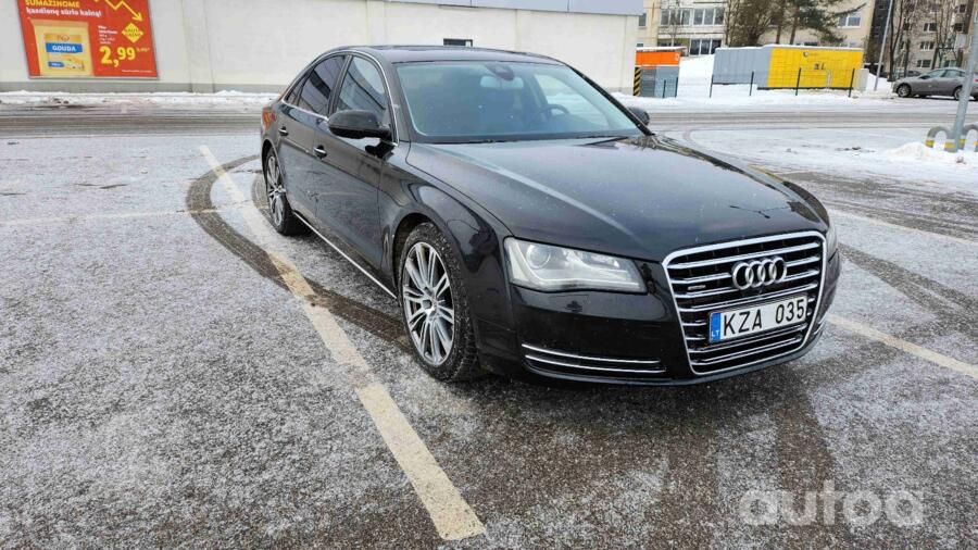 Audi A8