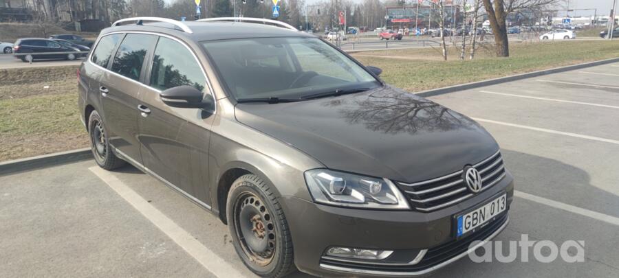 Volkswagen Passat B7 Variant wagon 5-doors