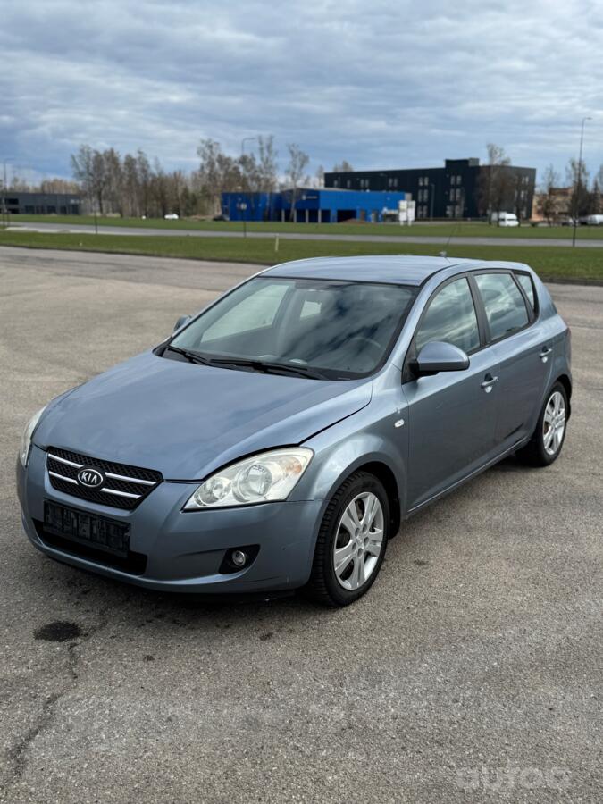 Kia Ceed 1 generation