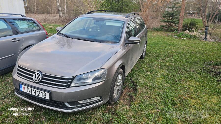Volkswagen Passat B7 Variant wagon 5-doors