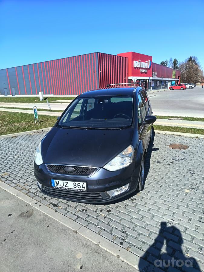 Ford Galaxy 2 generation Minivan