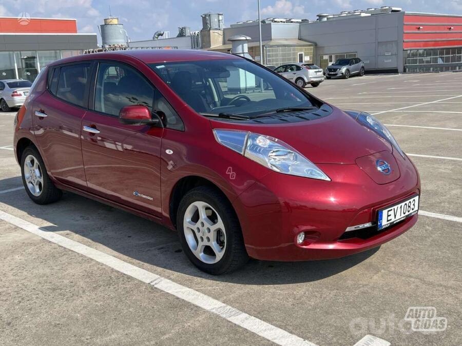 Nissan Leaf 1 generation Hatchback