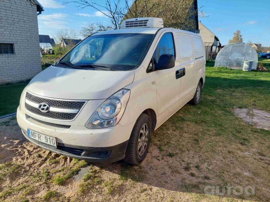 Hyundai H-1
