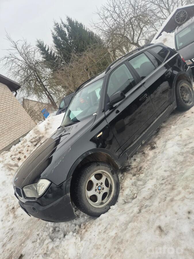 BMW X3 E83 Crossover