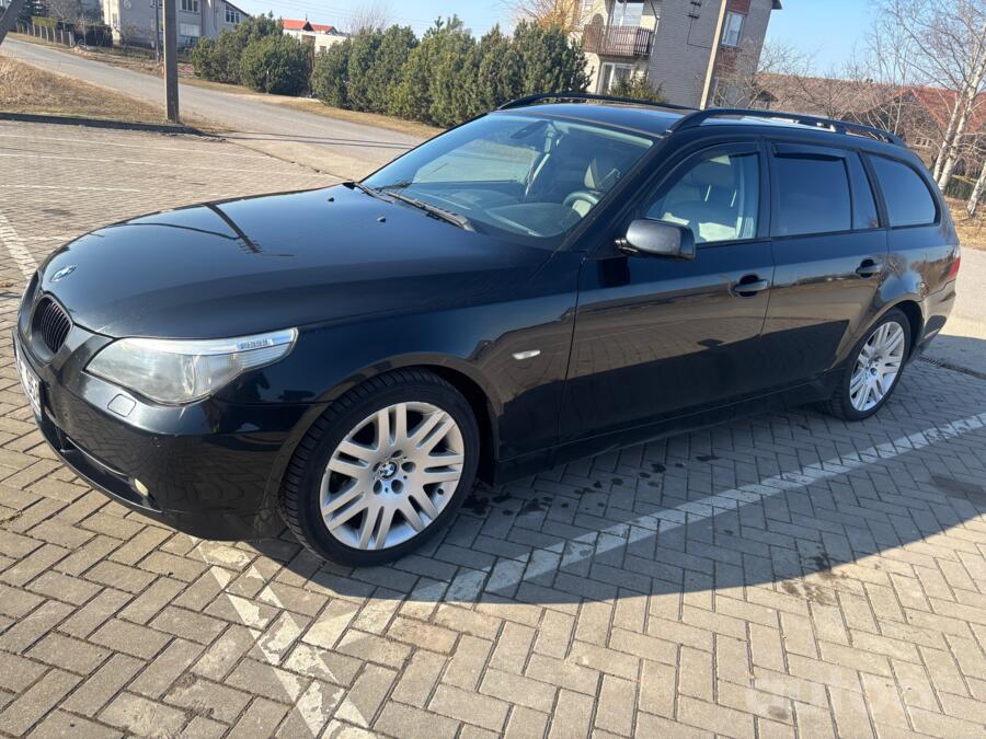 BMW 5 Series E60/E61 Touring wagon