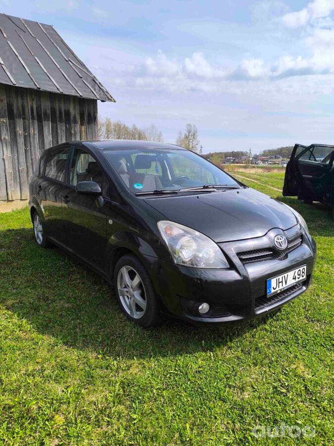 Toyota Corolla Verso