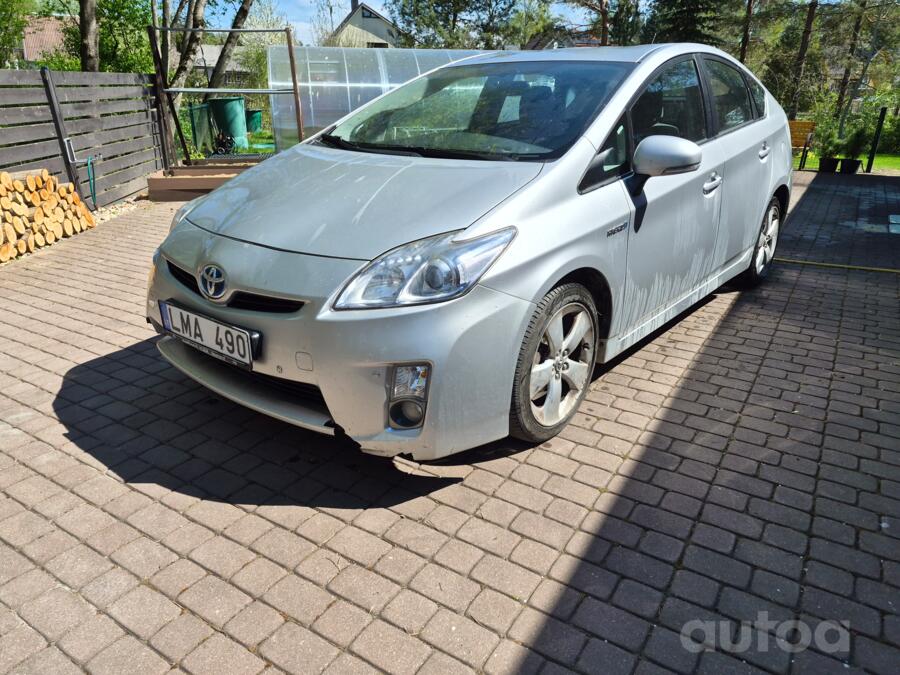 Toyota Prius 3 generation Hatchback 5-doors