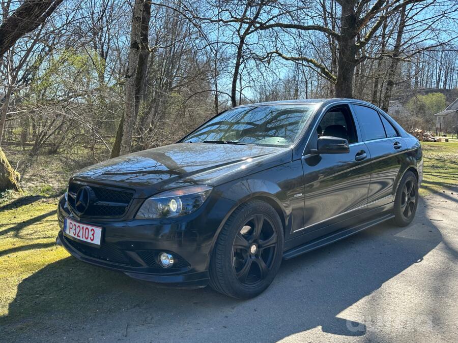 Mercedes-Benz C-Class W204/S204 Sedan 4-doors