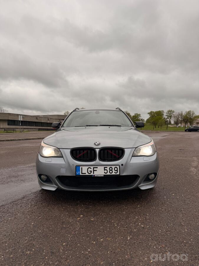 BMW 5 Series E60/E61 Touring wagon