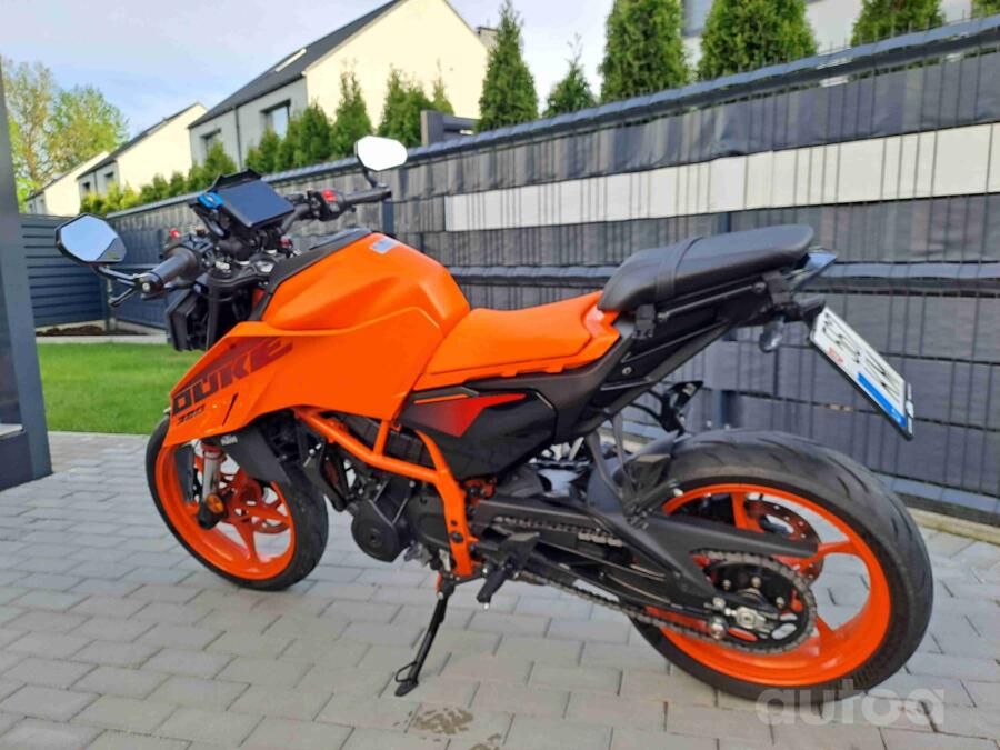 KTM Duke