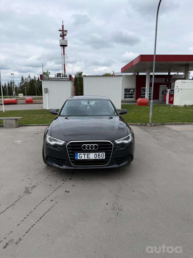 Audi A6 4G/C7 Sedan