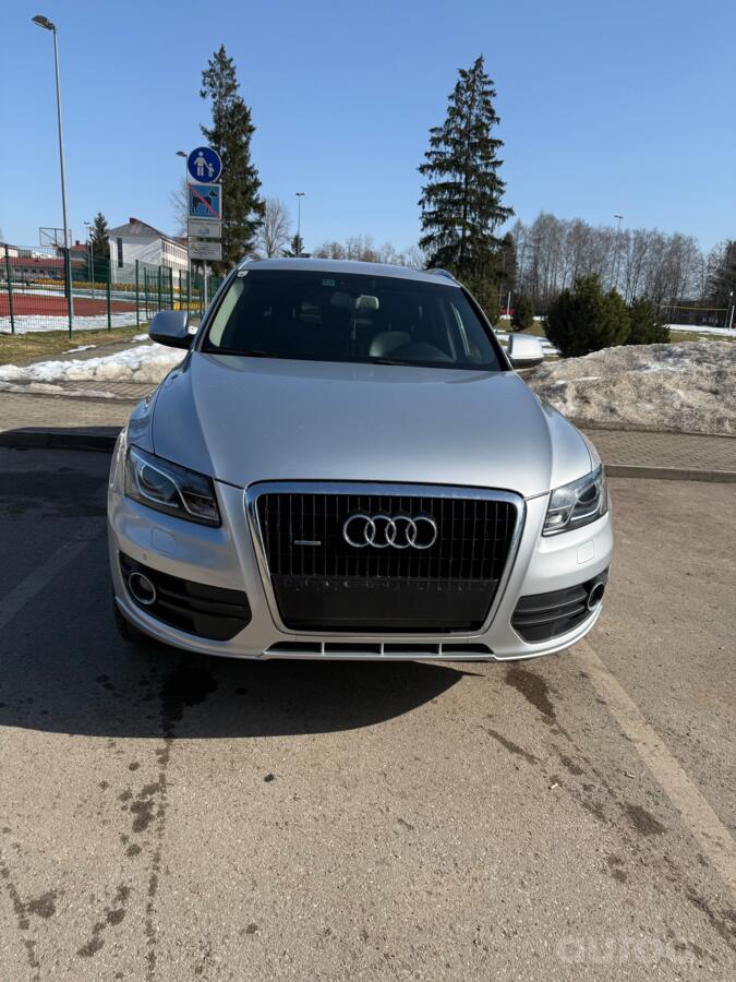 Audi Q5 8R Crossover