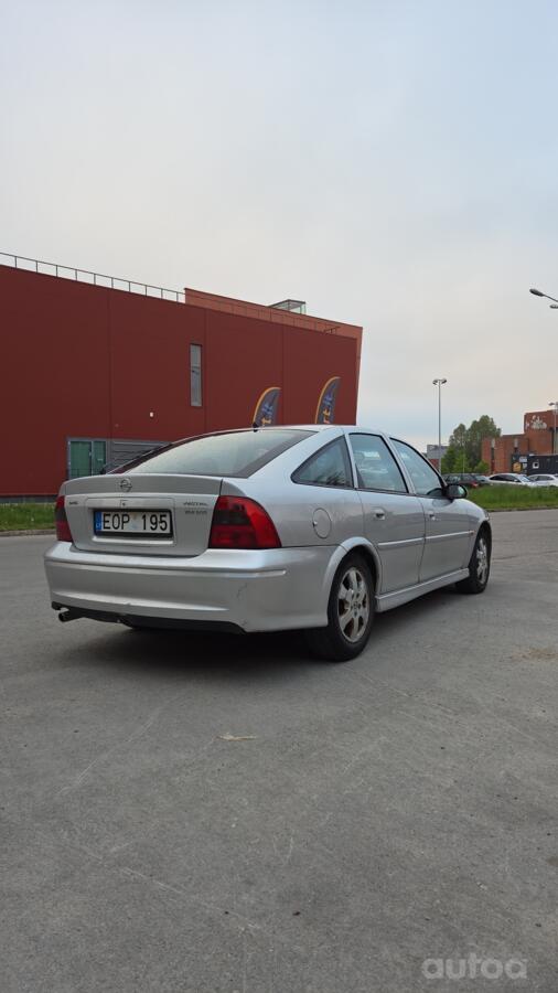 Opel Vectra B [restyling] Hatchback