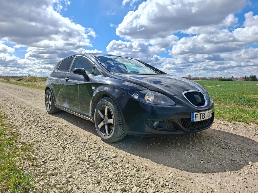 SEAT Leon 2 generation Hatchback 5-doors