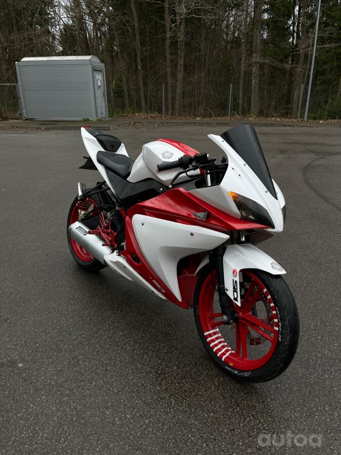 Yamaha YZF
