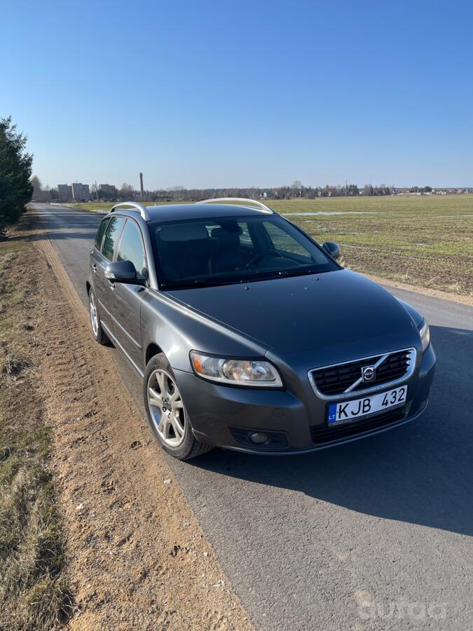 Volvo V50 1 generation [restyling]