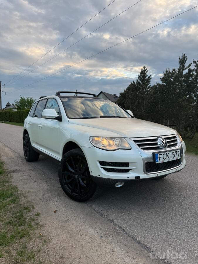 Volkswagen Touareg 1 generation [restyling] Crossover