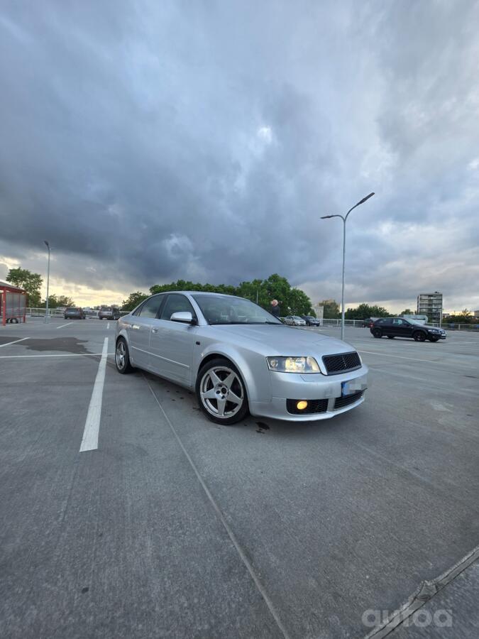 Audi A4 B6 Sedan