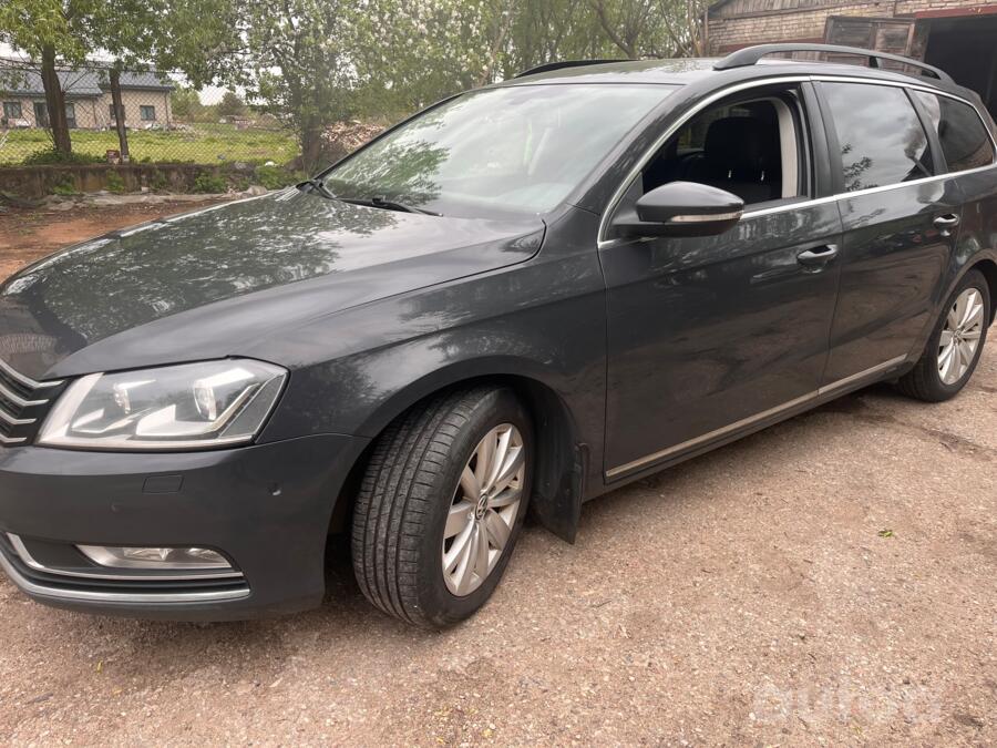Volkswagen Passat B7 Variant wagon 5-doors