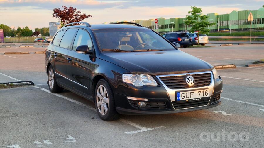 Volkswagen Passat B6 wagon 5-doors