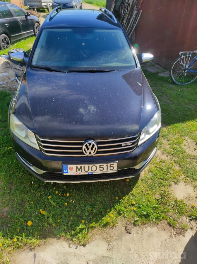 Volkswagen Passat Variant 1 generation wagon (5 doors)