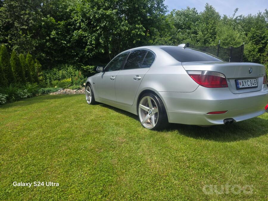 BMW 5 Series E60/E61 Sedan