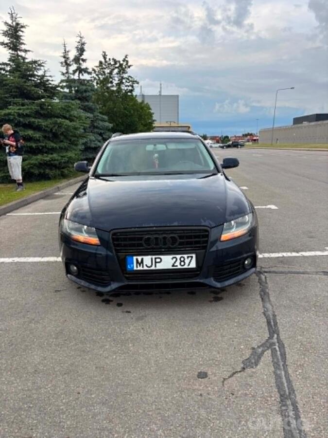 Audi A4 B8/8K wagon 5-doors